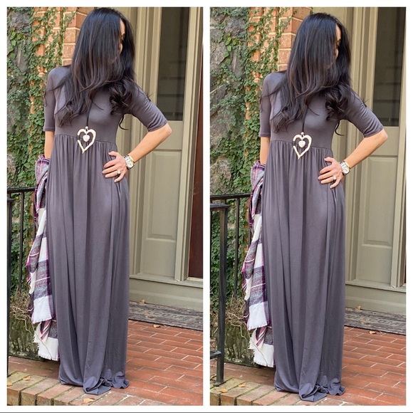 Dresses & Skirts - Chic side pocket maxi dress